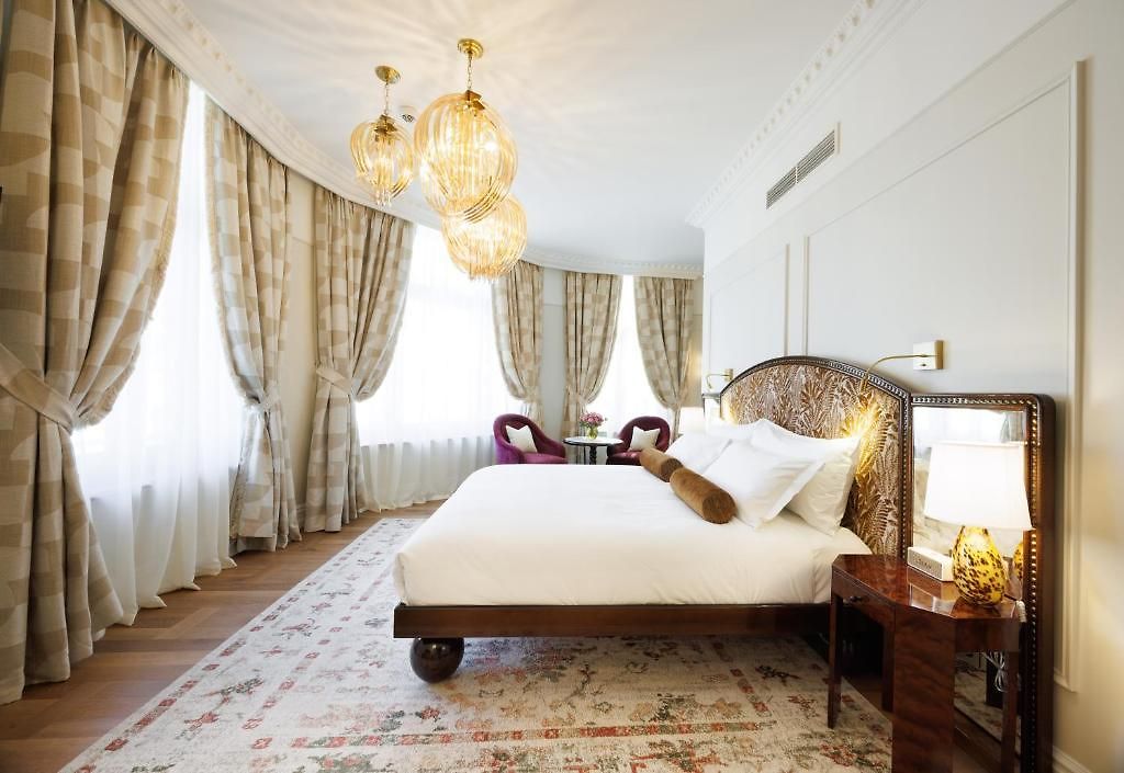 Hotel Fleur De 4*