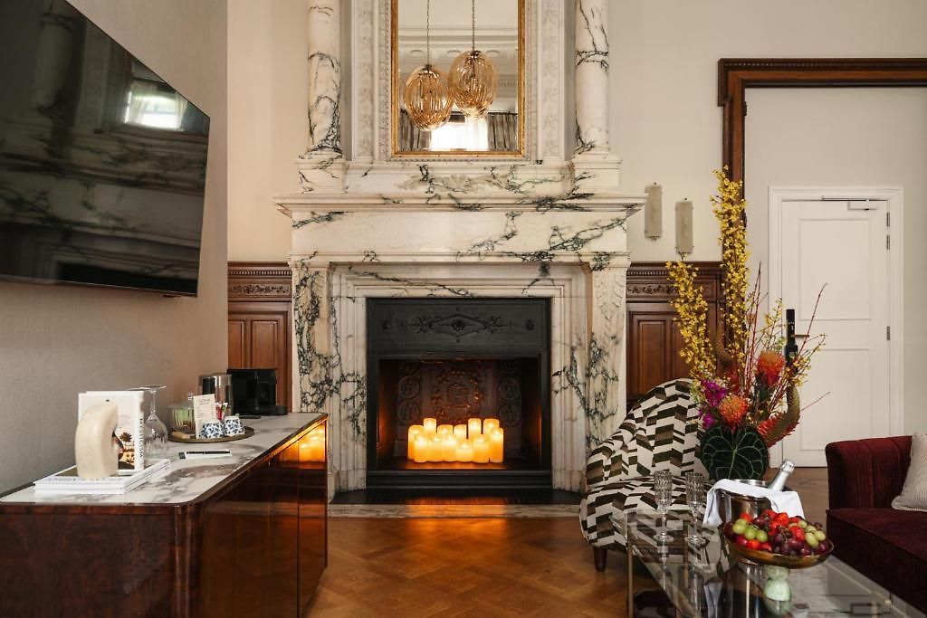 Fleur De Hotel 4*