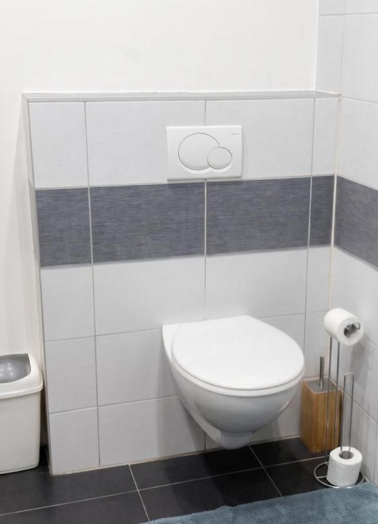 Modern In Molenbeek-saint-jean / 77 M² / Parking Apartment