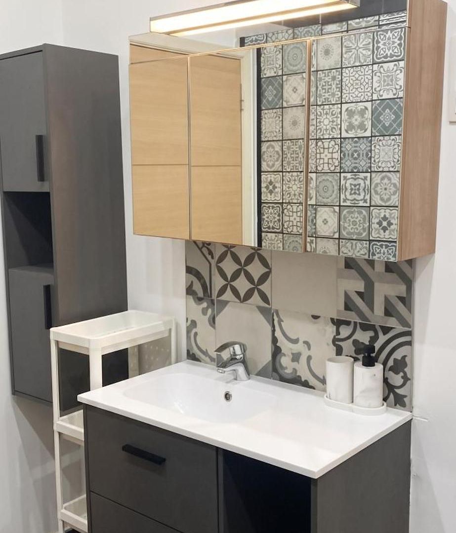 Modern In Molenbeek-saint-jean / 77 M² / Parking Brussels