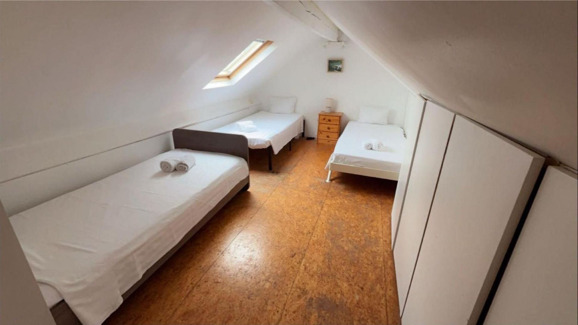 European District Thirteen Apartment