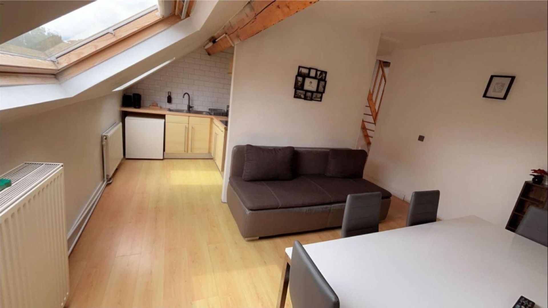 Apartment European District Thirteen *