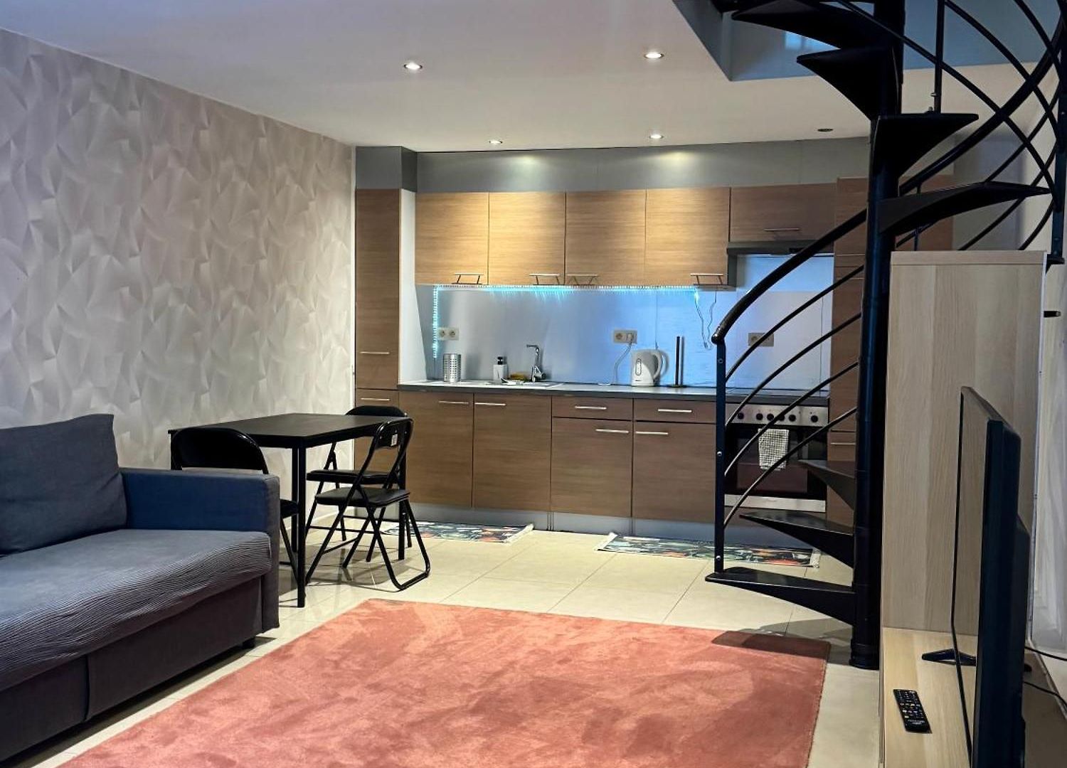 Yamohome Apartment *