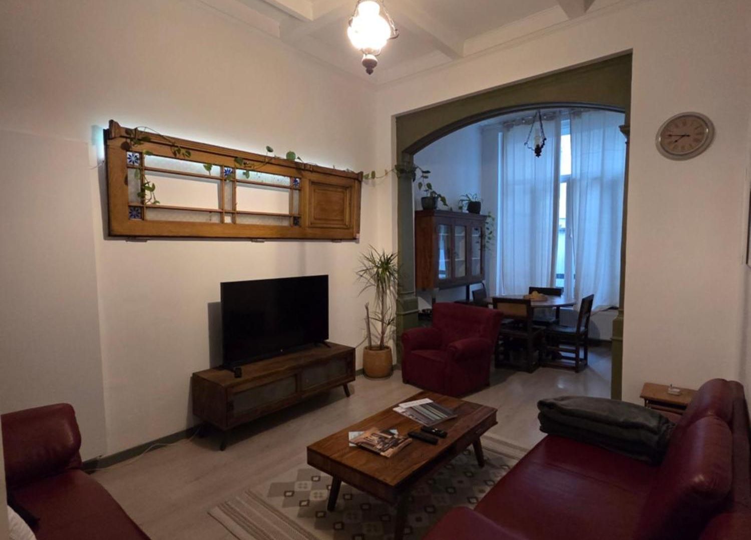 P60 Character & Comfort In 1000 Apartment *