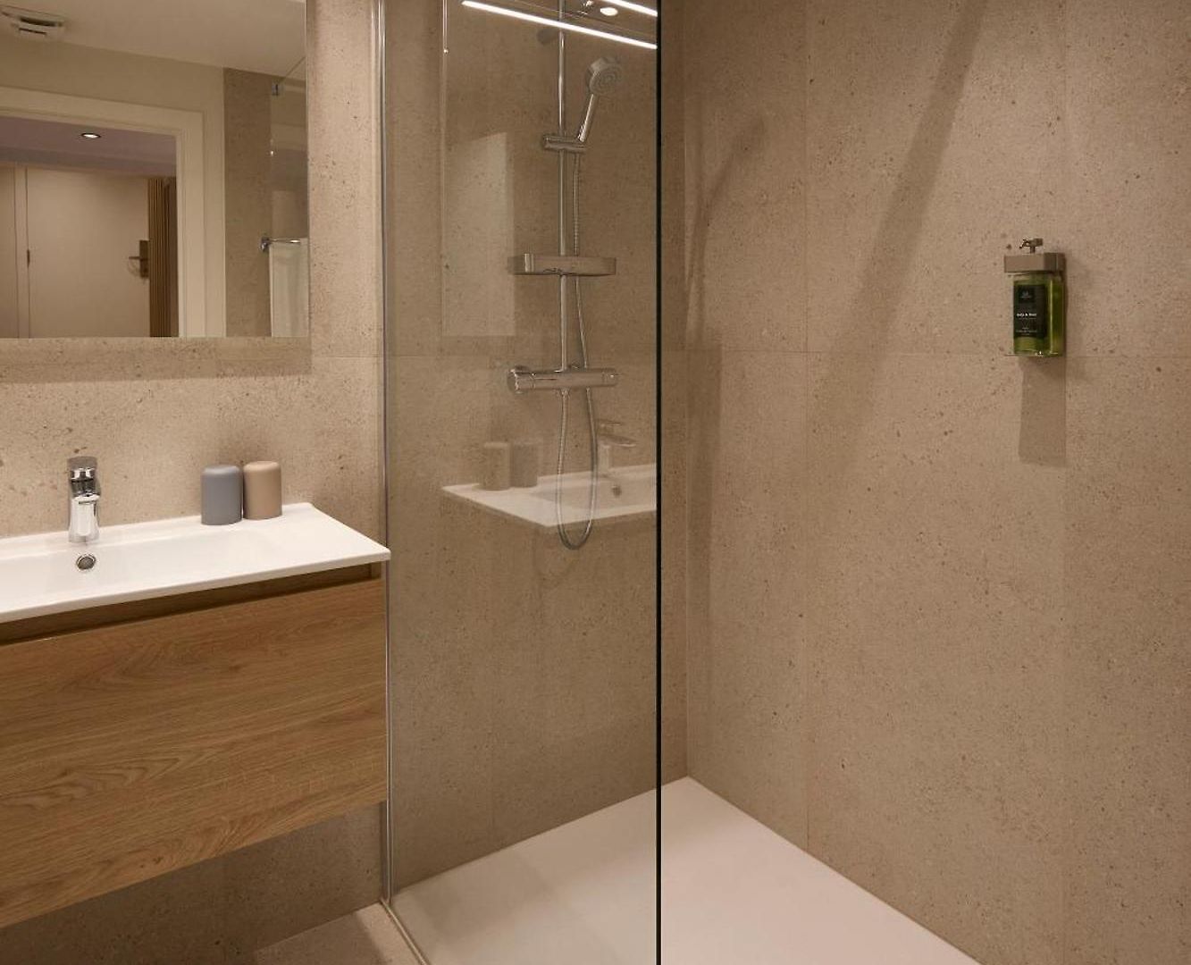 Georges Henri 4* Brussels