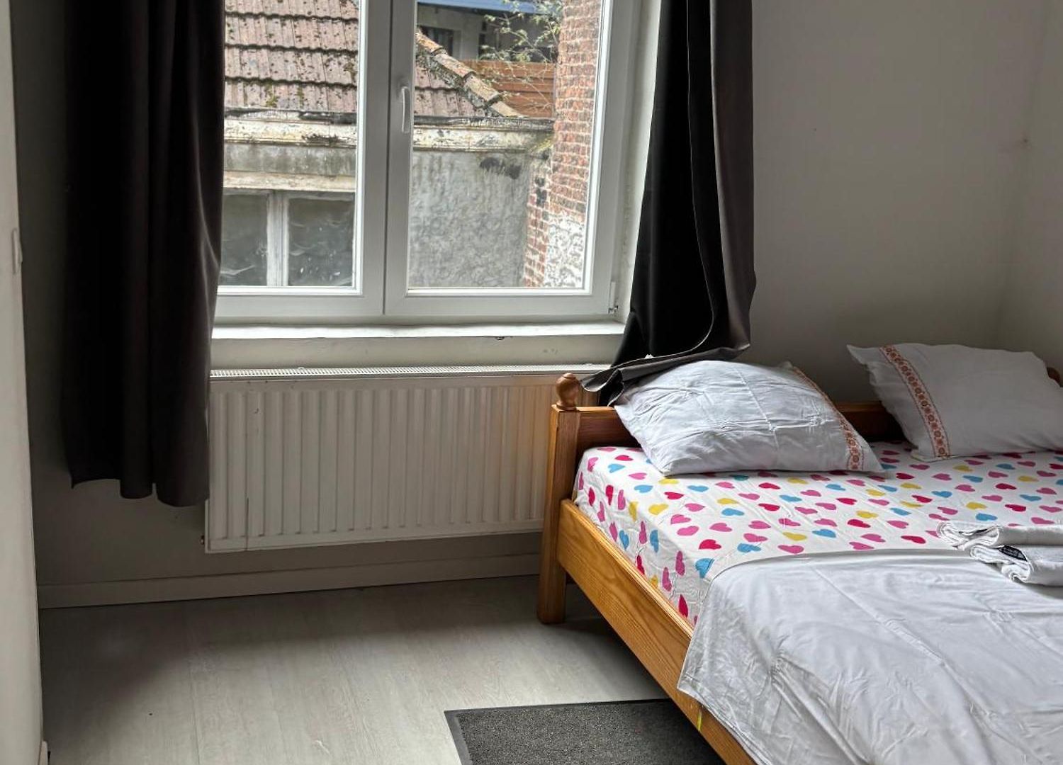 Nelie Guest house