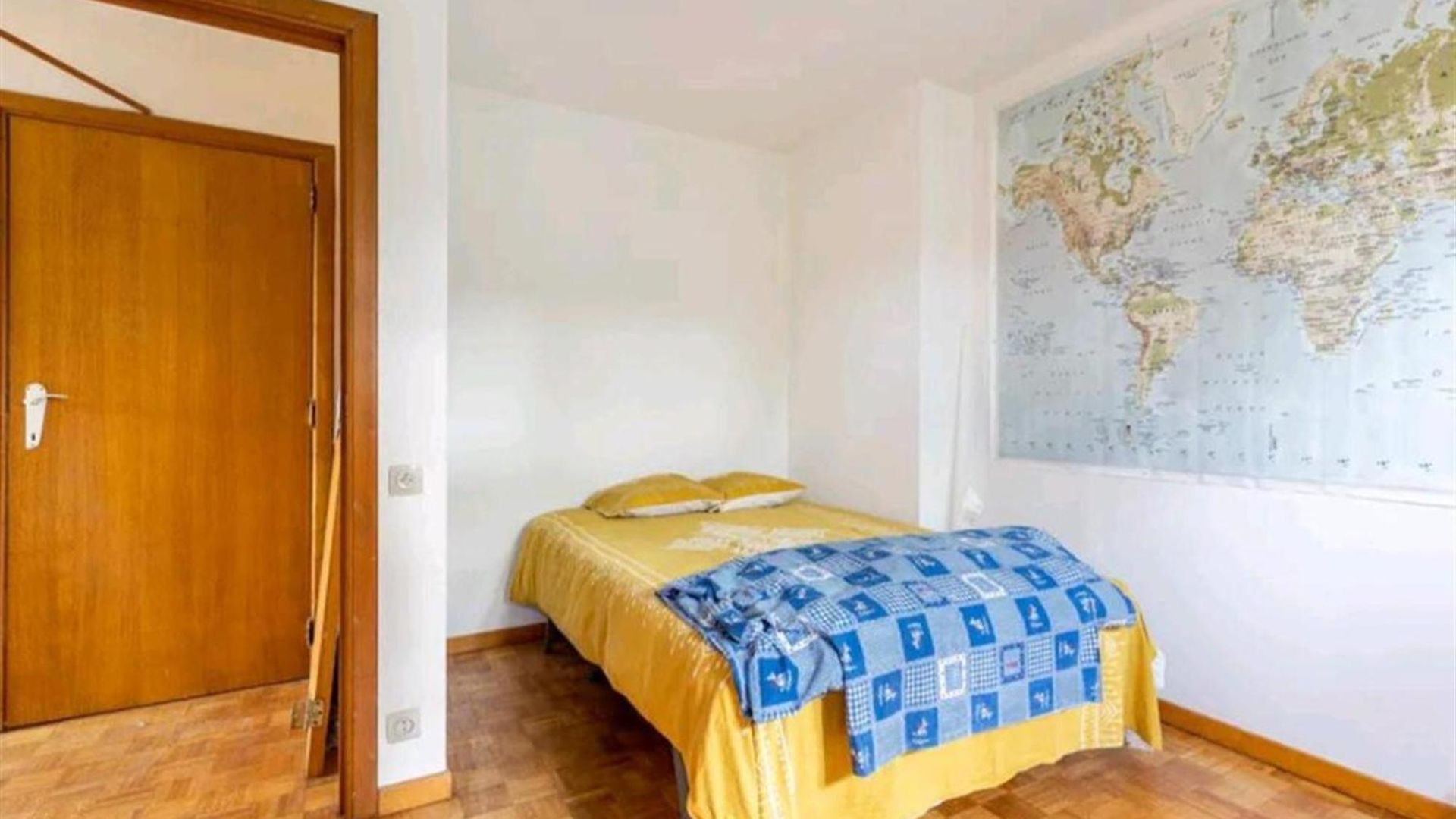 & Wellness Area Jacuzzi Sauna Massage Table Villa