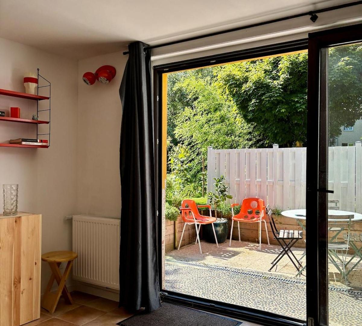 Cosy Furnished With Terrace Brussels