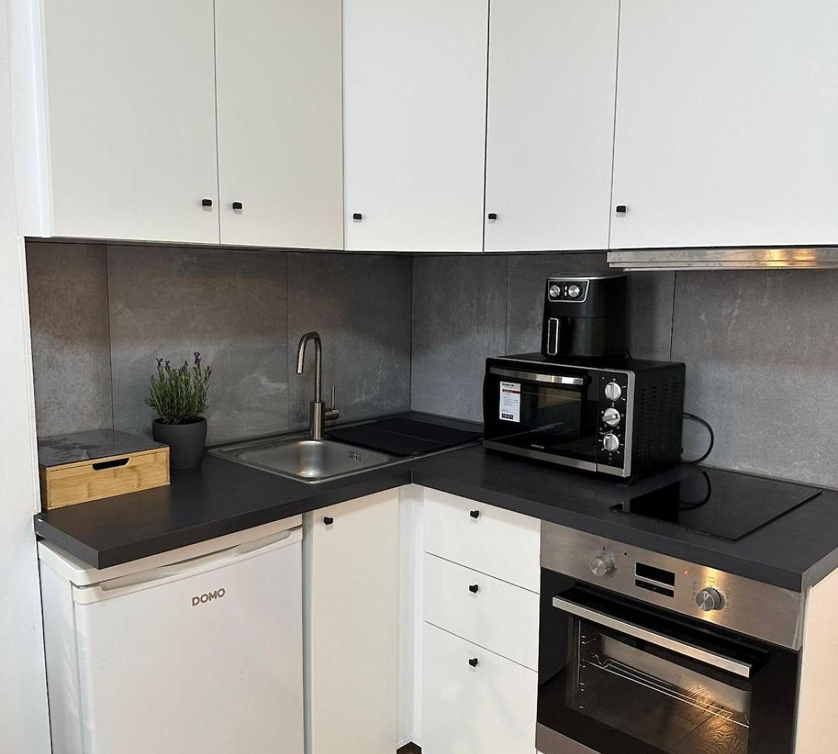 Apartment Modern For 4 Near Center *