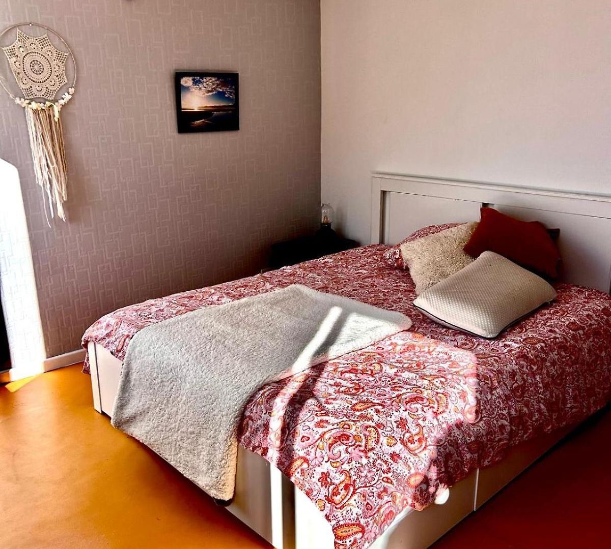 Cozy 1 Bedroom *