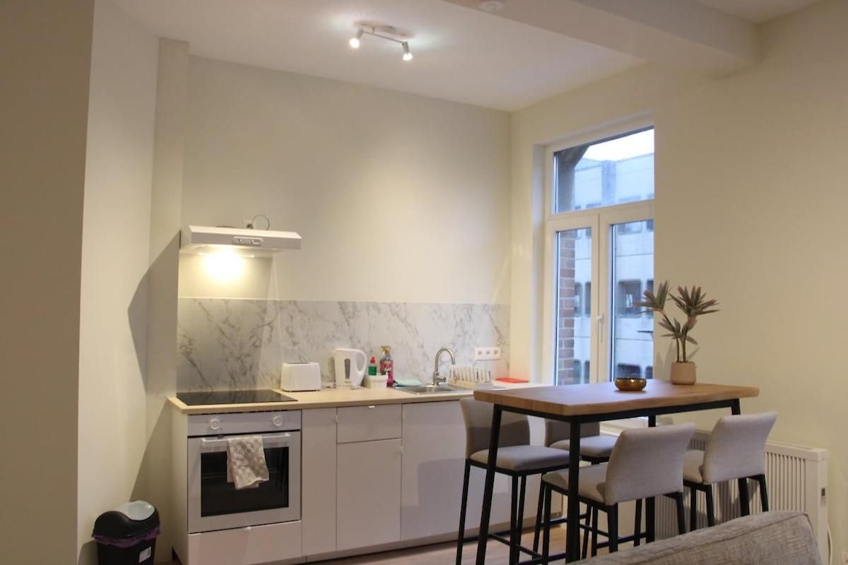 Moderne,5pers,acces Facile Au Centre,berchem Brussels