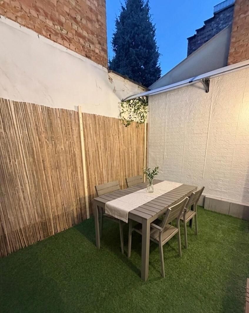 Apartment Charming With Private Garden