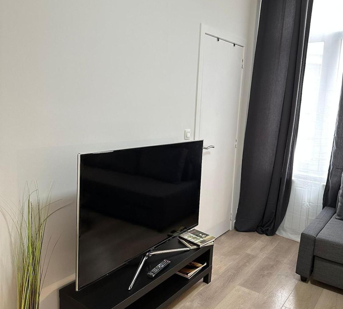 Apartment Modern For 4 Near Center Brussels