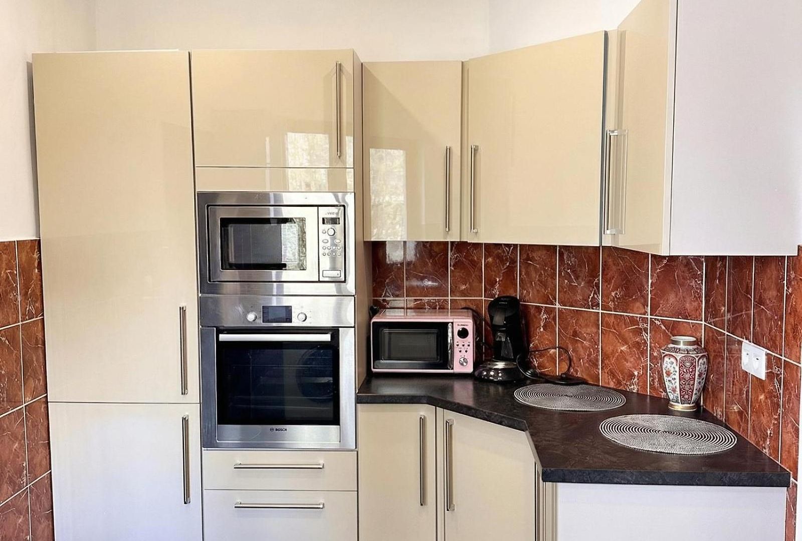 Apartment Midi 1 - 5 Minutes Gare Du Midi *