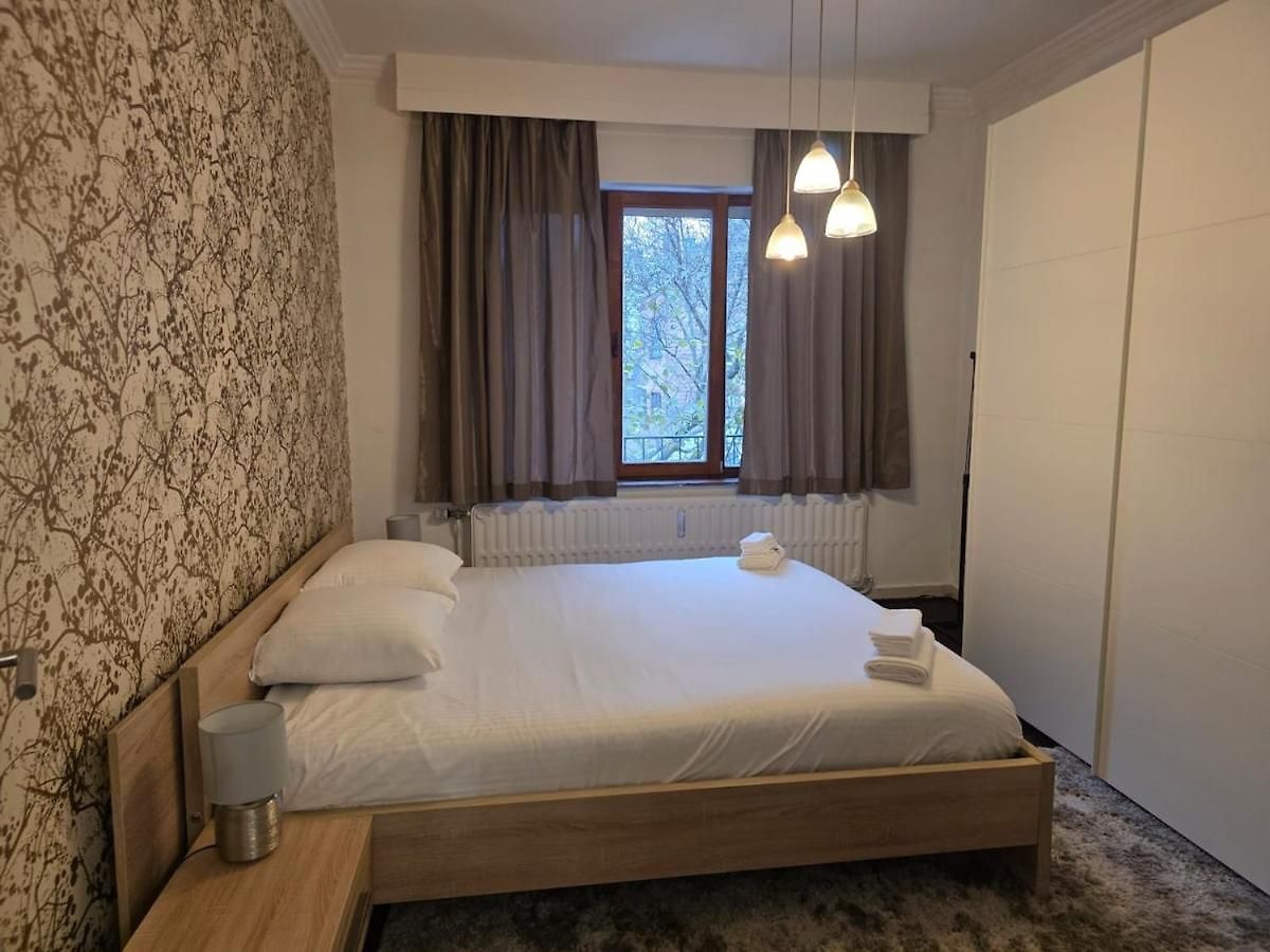 Jette - Base En Peripherie De - 15min Centre Apartment