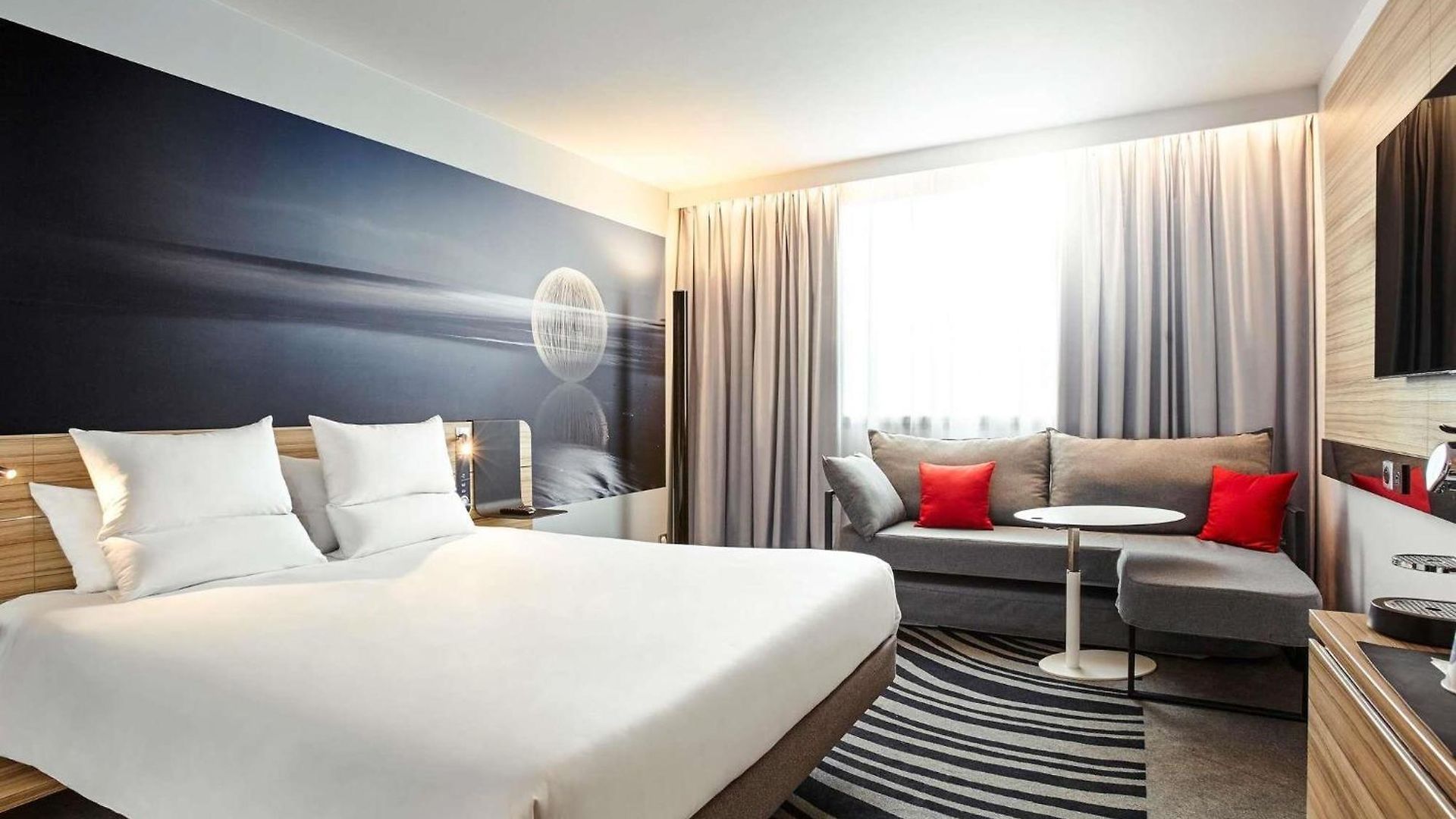 Novotel Off Grand Place Brussels