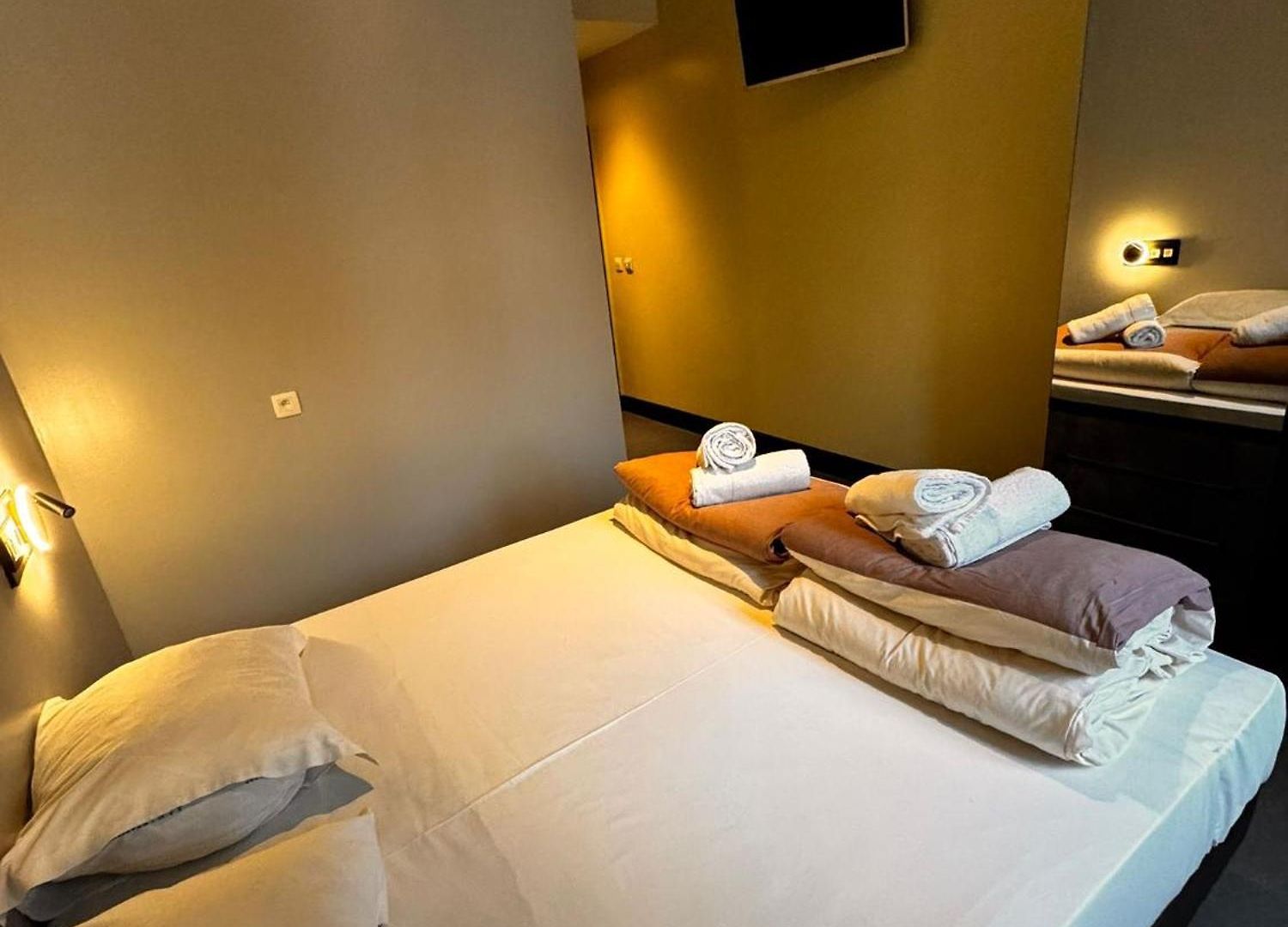 Brxxl 5 Centre Hostel