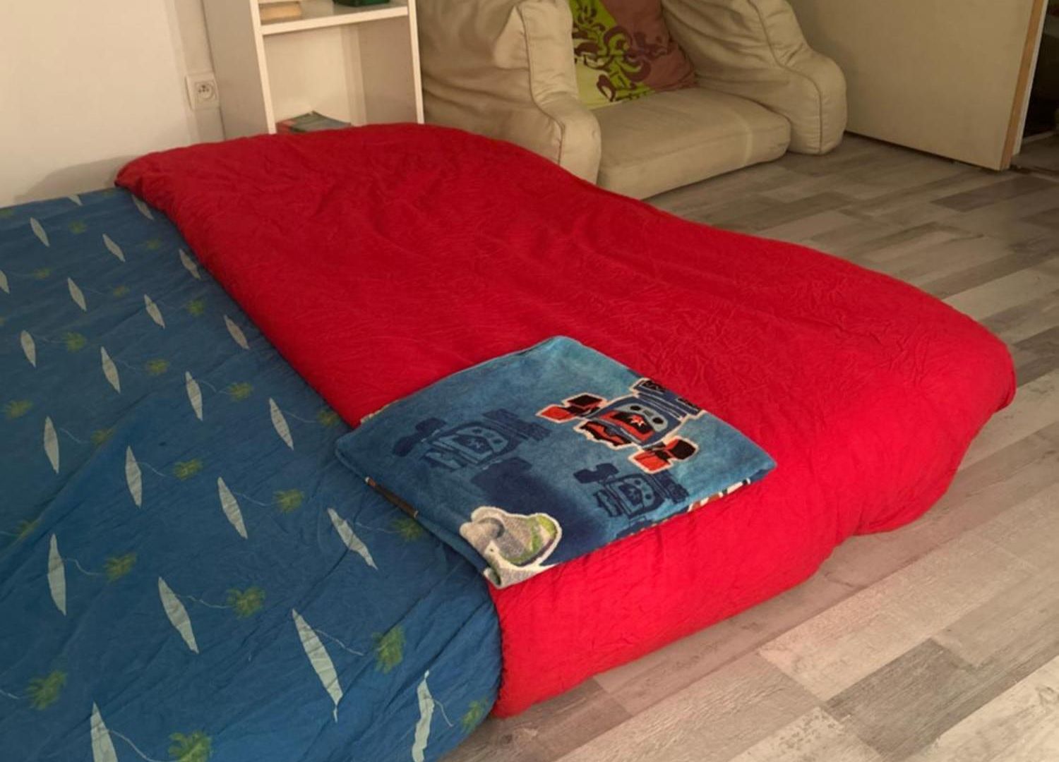 Homestay Petite Au Coeur De Brussels