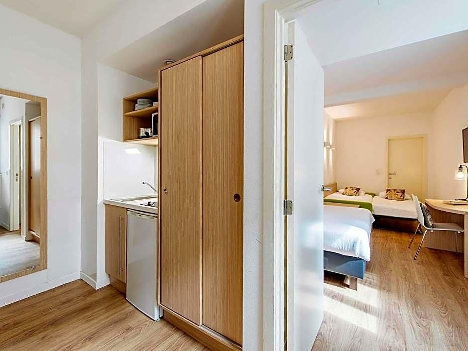 Adagio Access Europe Aparthotel 4*