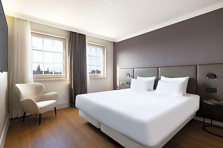 Hotel Nh Carrefour De L'europe