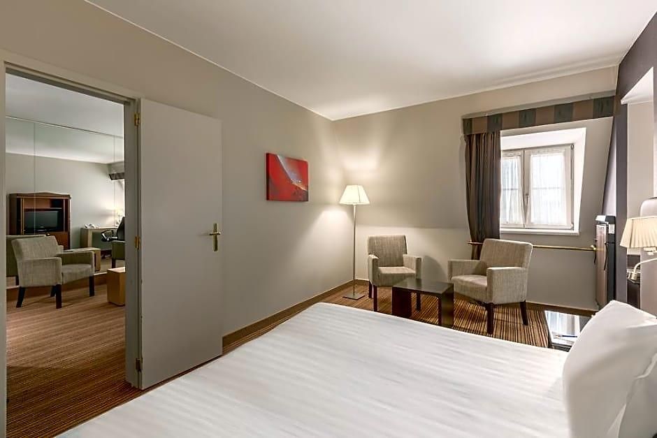 Nh Carrefour De L'europe Hotel Brussel