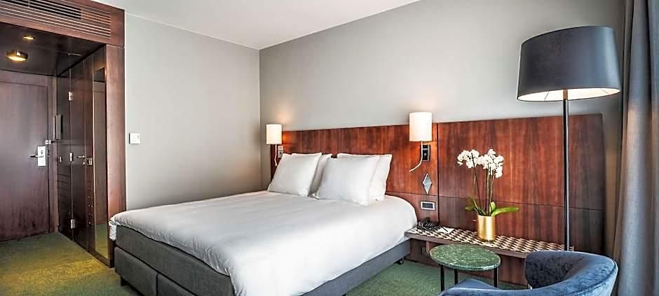 Nh Eu Berlaymont Hotel 4*