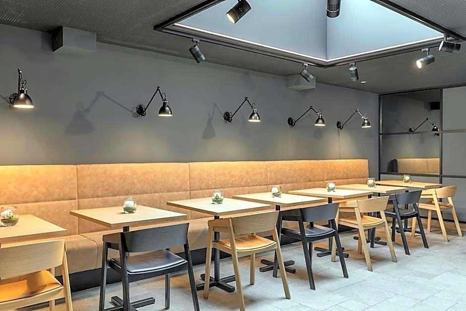 Hotel Courtyard By Marriott Eu 4*