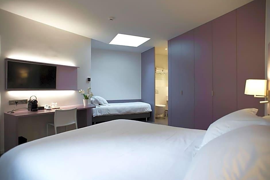 Du Congres Hotel 3*