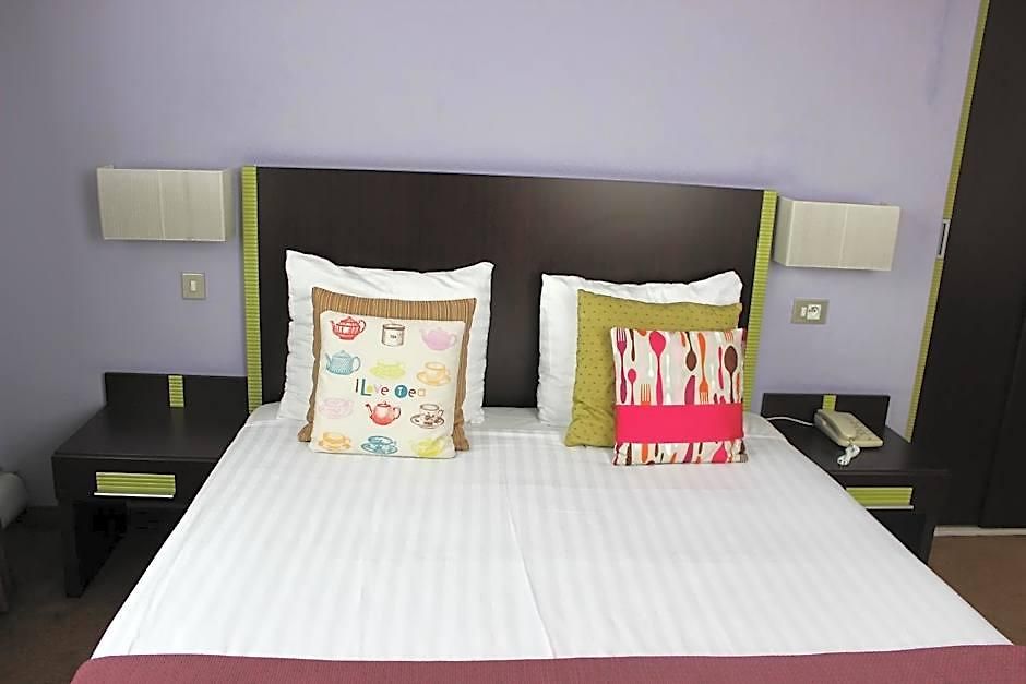 Floris Arlequin Grand-place Hotel 3*