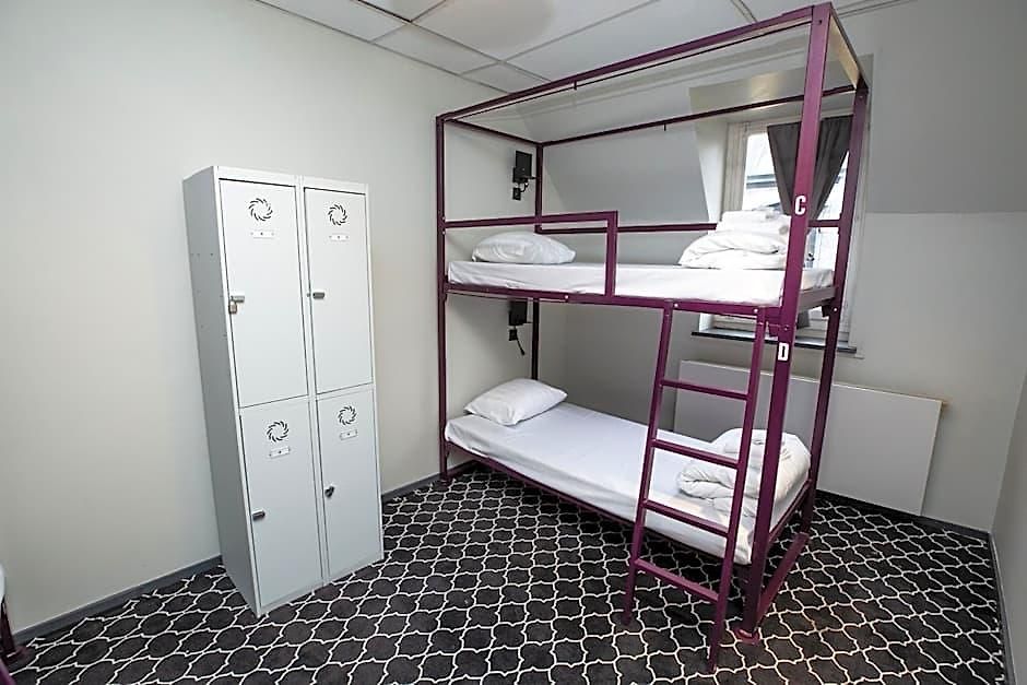 Hotel Safestay Grand Place 3*
