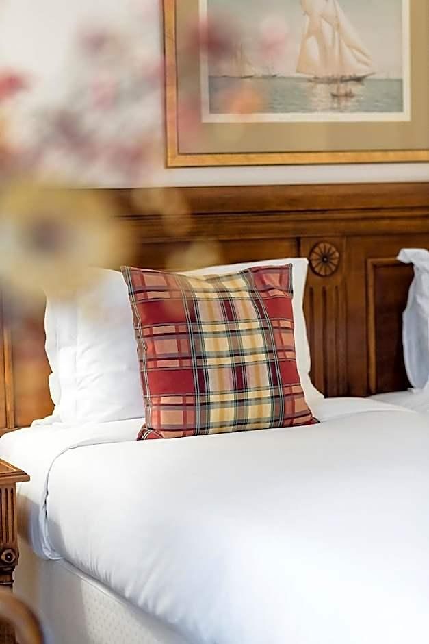 Le Plaza Hotel 5*