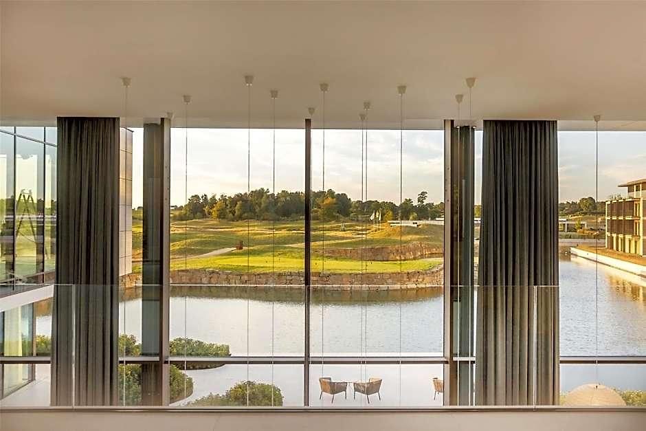 Radisson Collection Hotel, The National