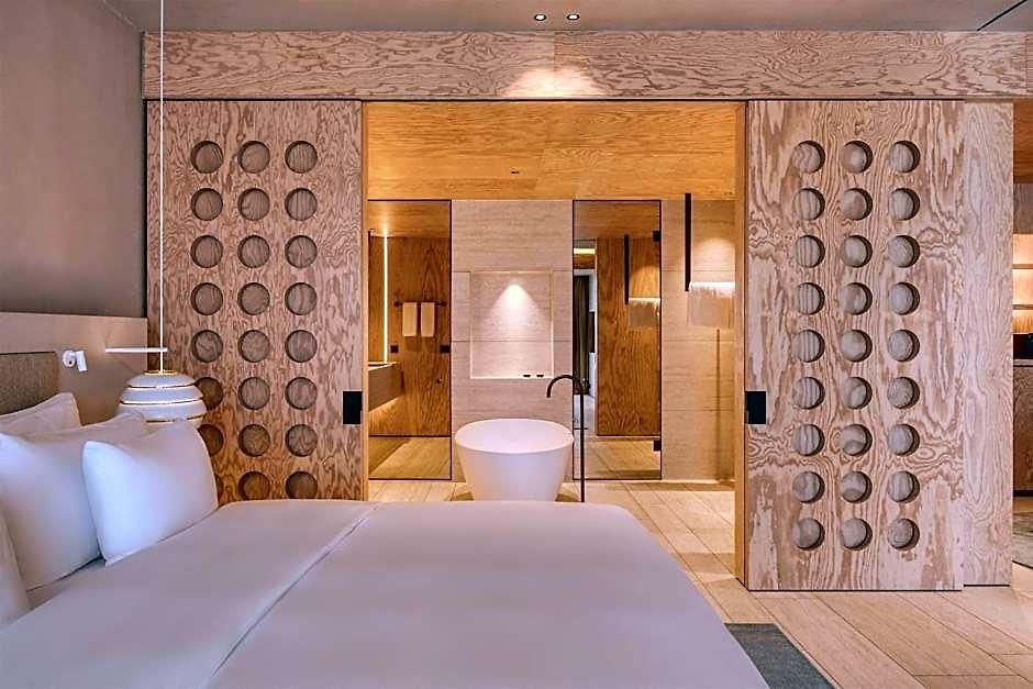 Hotel Radisson Collection Hotel, The National 4*