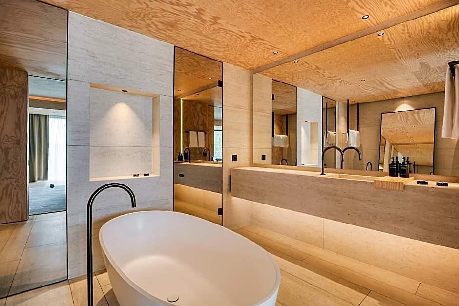 Hotel Radisson Collection Hotel, The National 4*