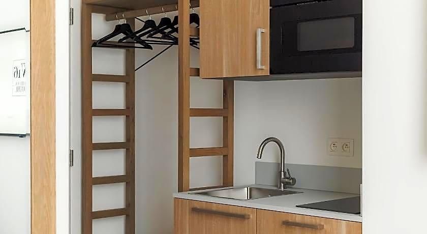 Whitlock16 - Luxe - Brussels