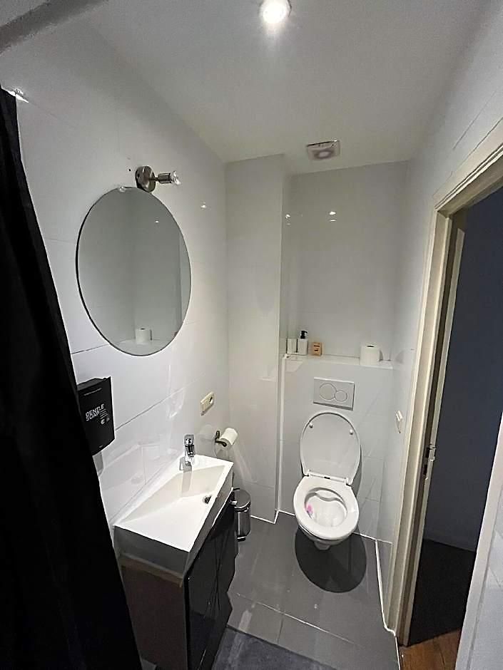 Confortable App 1 Au Coeur De Bxl 2*