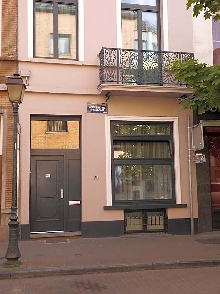 Midi Hotel 3*