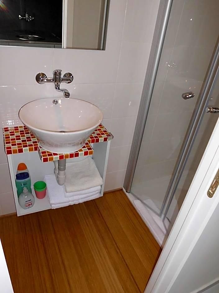 Midi Hotel