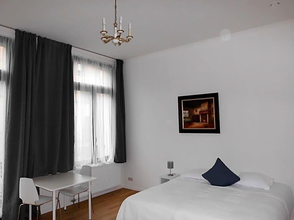 Midi Hotel