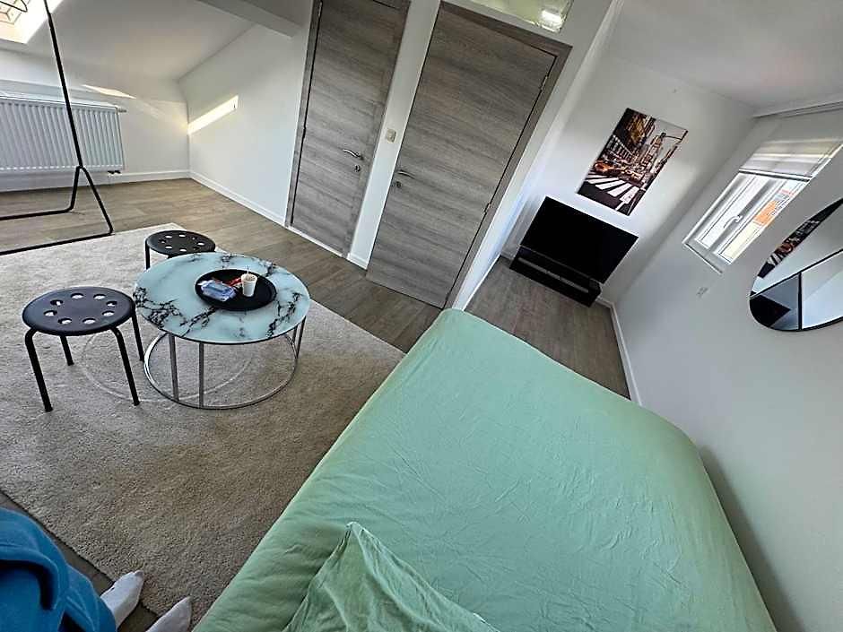 Hotel Qozyroom