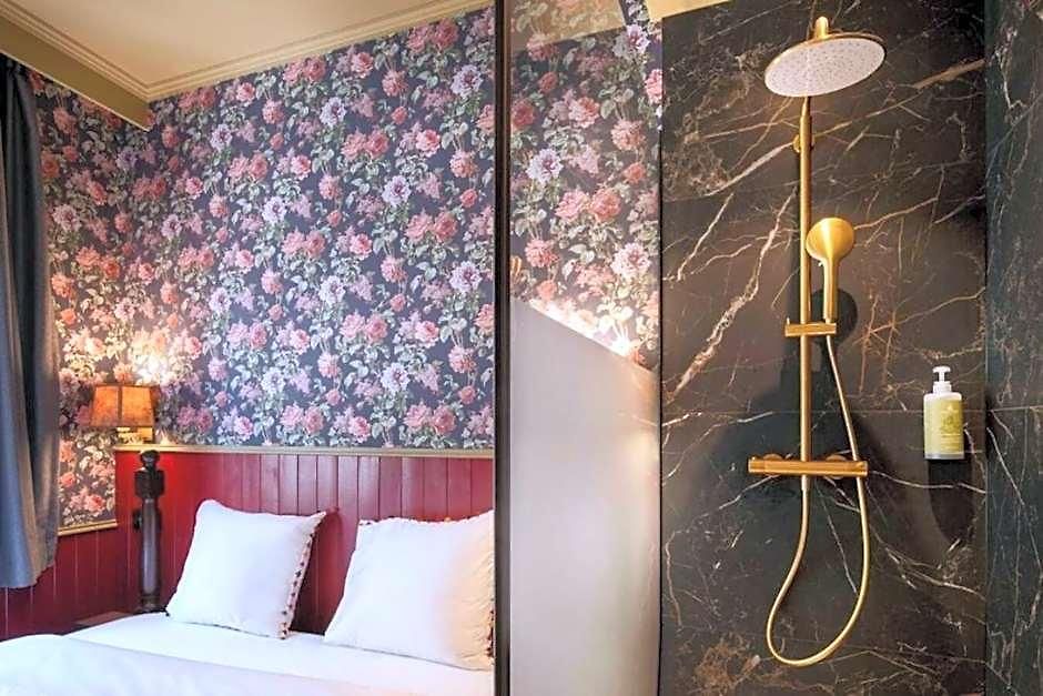 The Place Hotel *