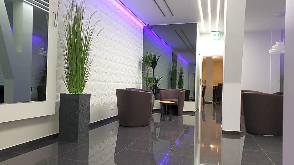 Center Hotel 3*