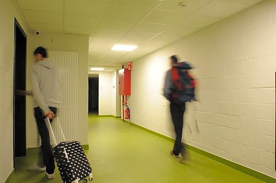 Bruegel Hostel