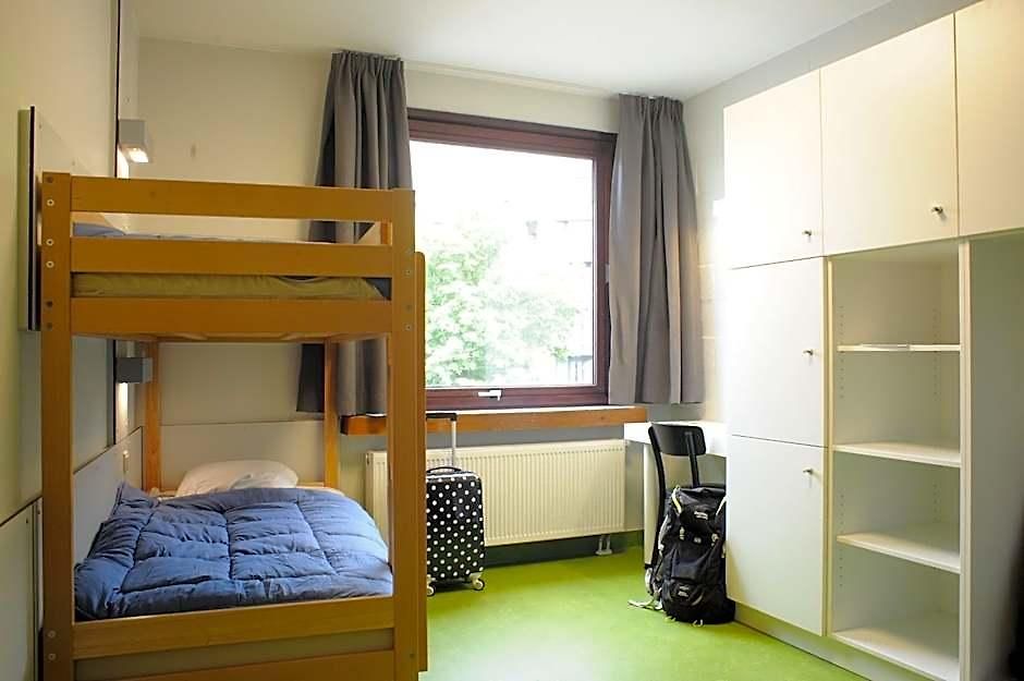 Hostel Bruegel *
