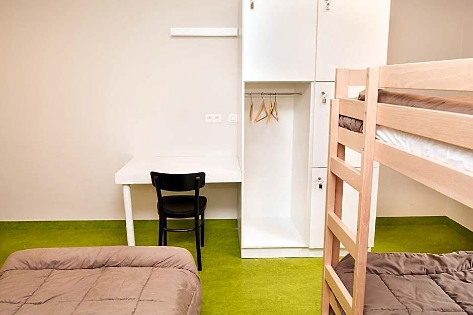 Hostel Bruegel