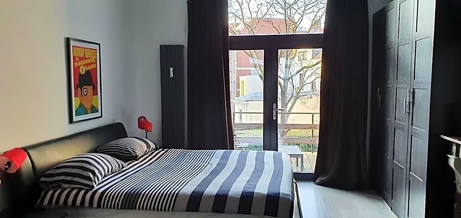 Marie Tha Rese * Brussels