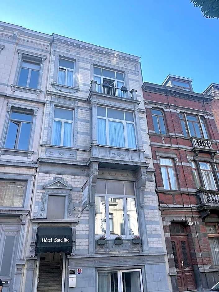 Satellite * Brussels