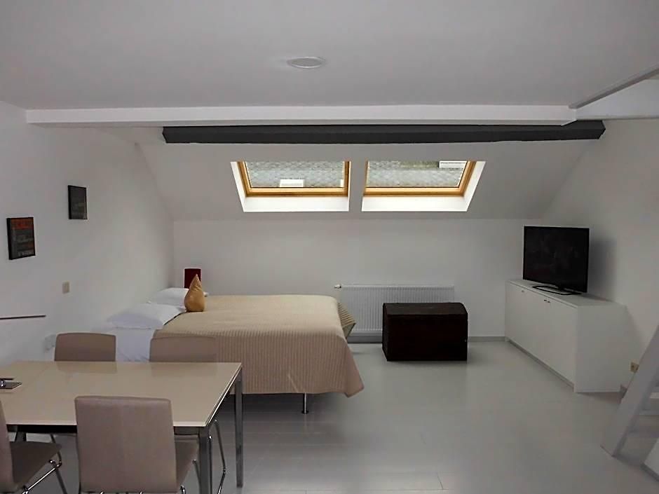 Midi Hotel