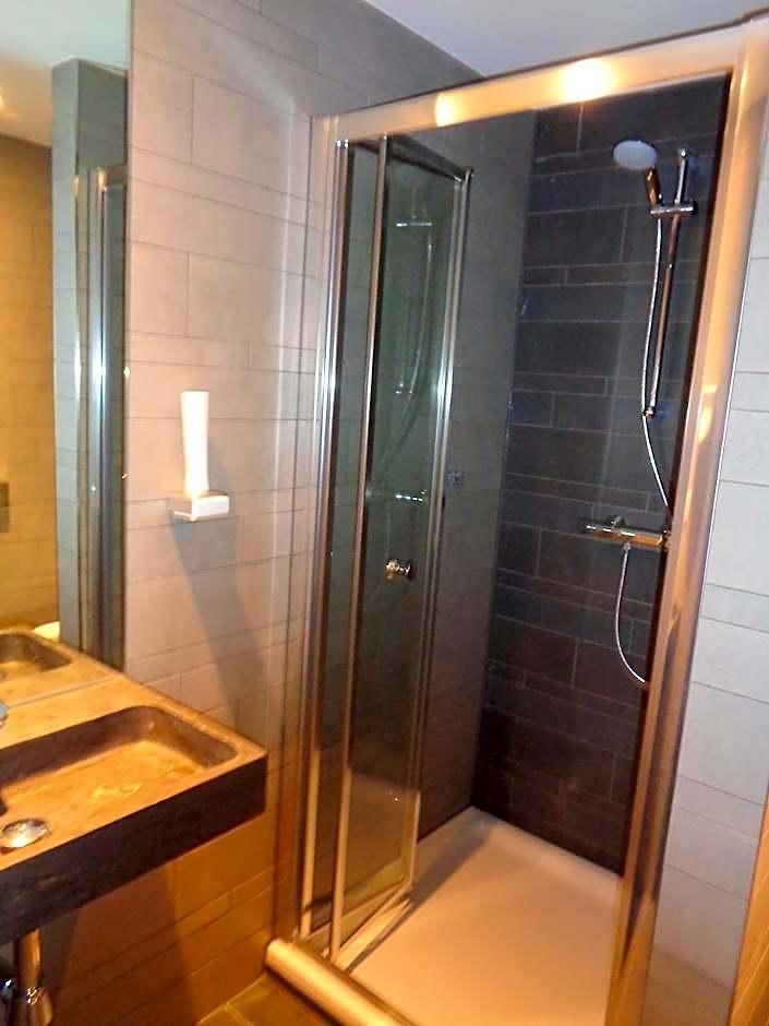 Brxxl 5 Centre