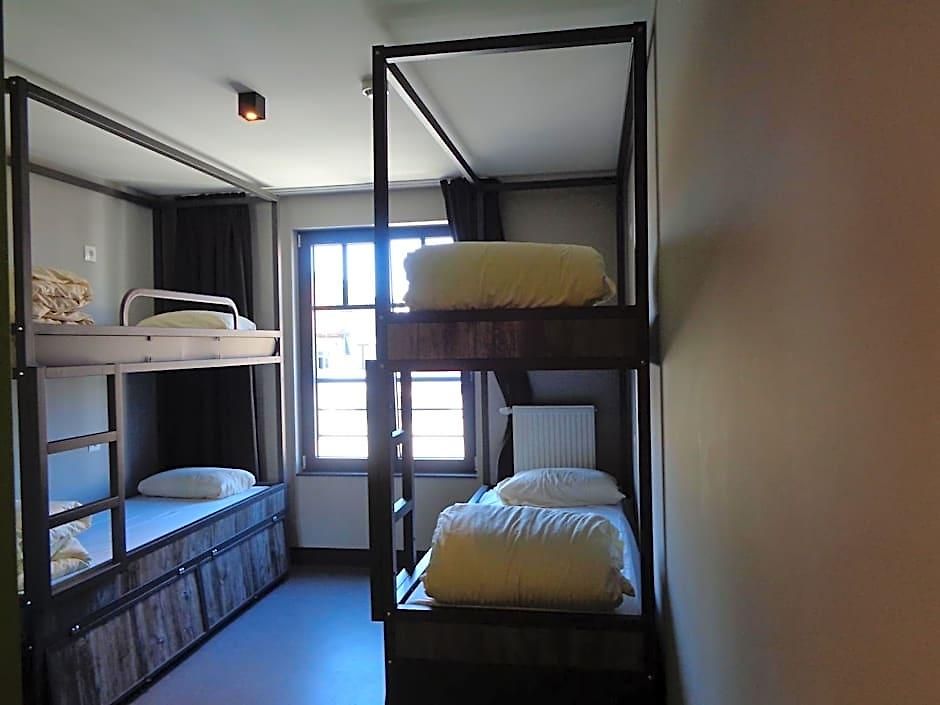Brxxl 5 Centre Hostel *